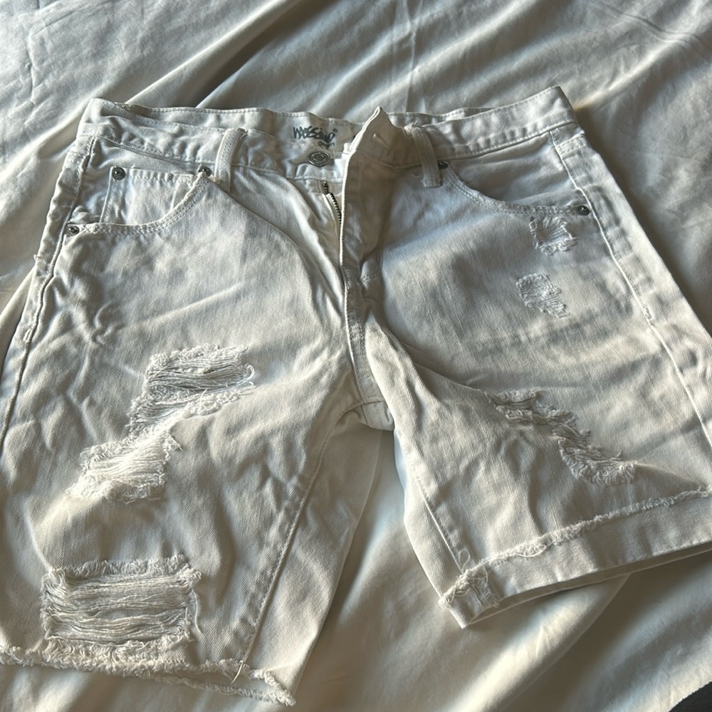 Mossimo white shorts size 26